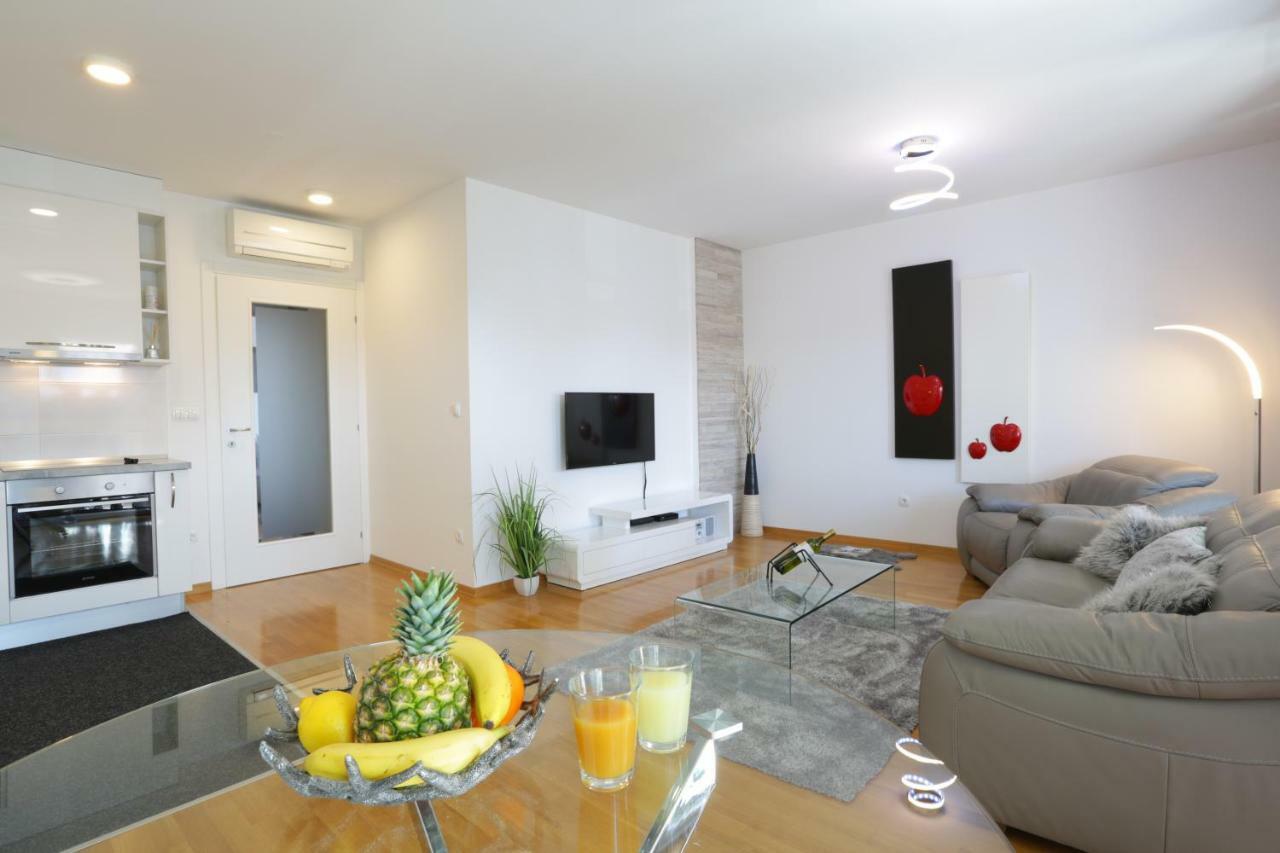 Apartment Rio Podstrana Eksteriør bilde